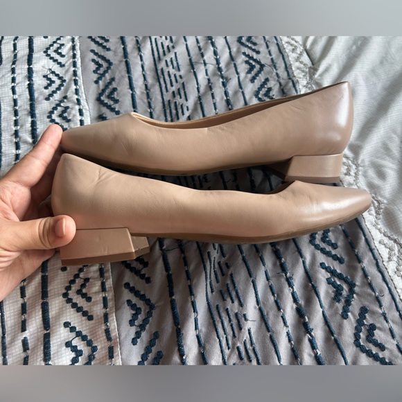 EASY SPIRIT Womens Beige Removable Liner Caldise Almond Slip On Pumps 7.5 W - Picture 7 of 8